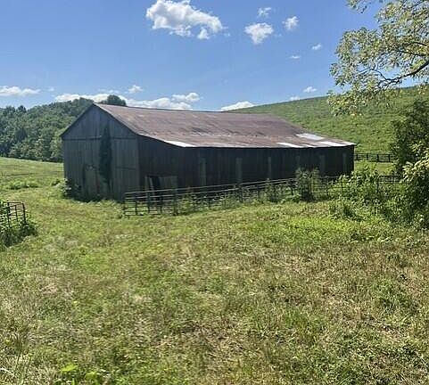 5th image of 1699 Gillispie Rd
