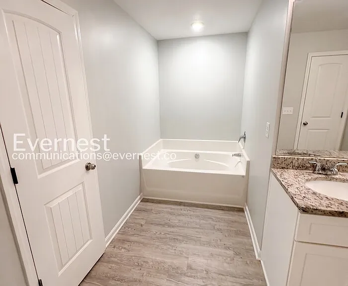 5328 Hanover St — Photo 7