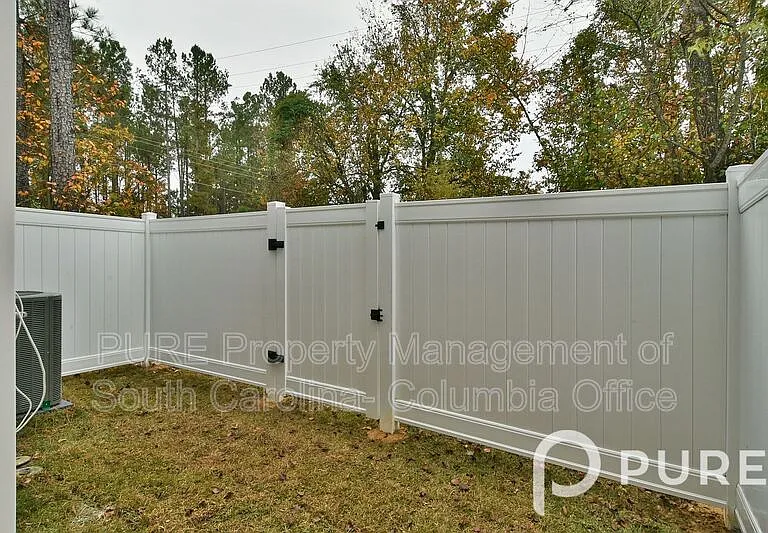 119A Triumph Ave — Photo 10