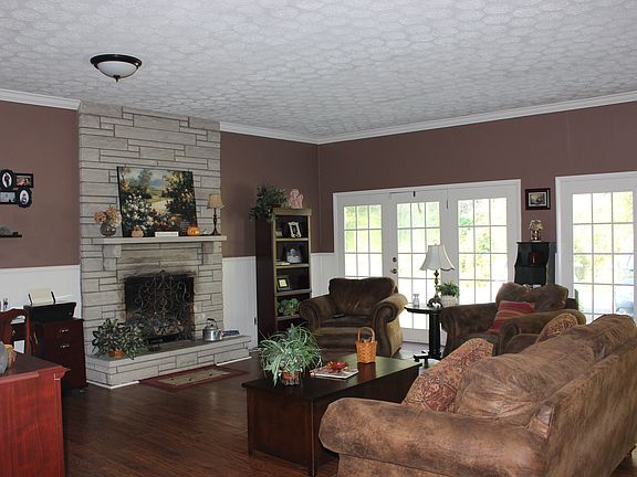 5th image of 79 Fieldwood Dr