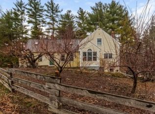 203 Raymond Rd, Nottingham, NH 03290