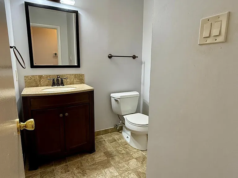 6526 Beechwood Dr #14 — Photo 6