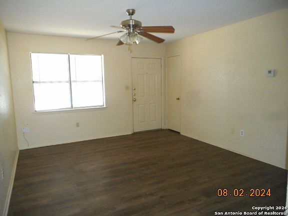 2nd image of 1536 Jami Dr