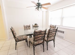 600 Shore Rd APT 1J, Long Beach, NY 11561