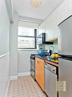 Sold by Halstead Real Estate | media 6