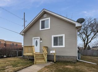 2713 46th St, Kenosha, WI 53140