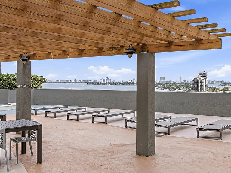 1750 N Bayshore Dr #4801 — Photo 52