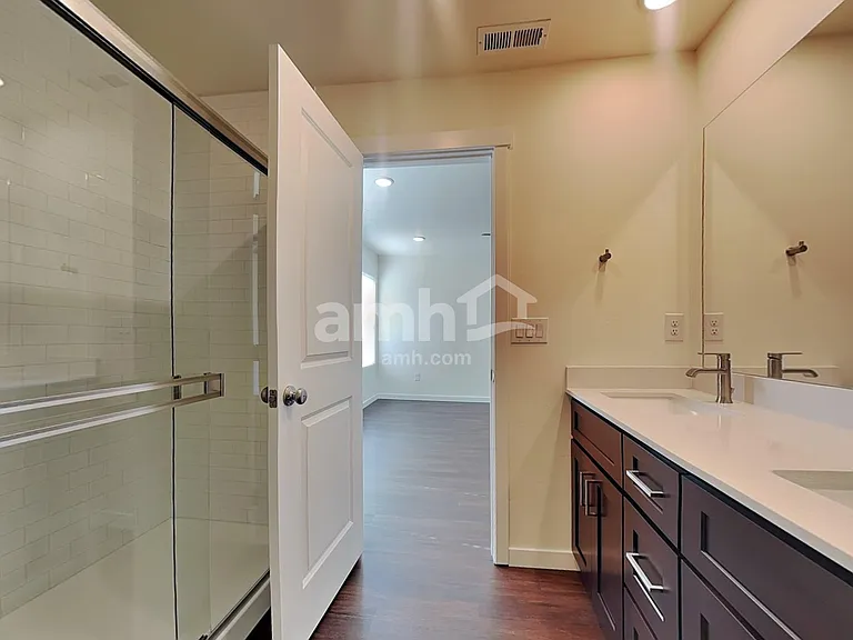 1496 N Garnet Creek Ave — Photo 12