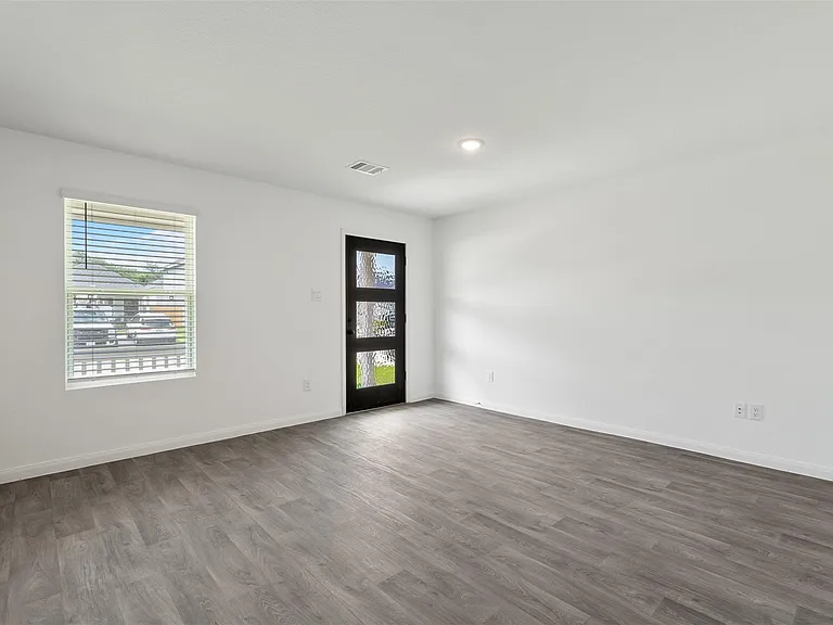 16462 Valerie Marie Pl — Photo 7