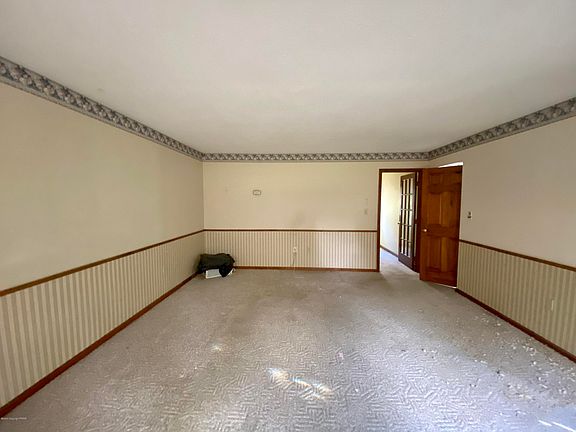 5th image of 2143 White Pine Dr
