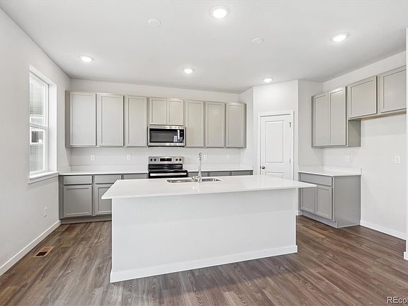 3rd image of 3710 Sandreed Street