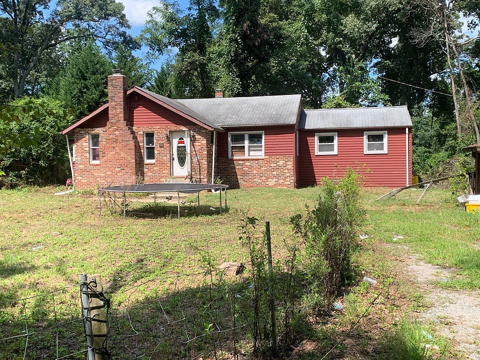 1st image of 94 Pine Rd