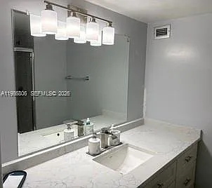 427 Golden Isles Dr #10D — Photo 16