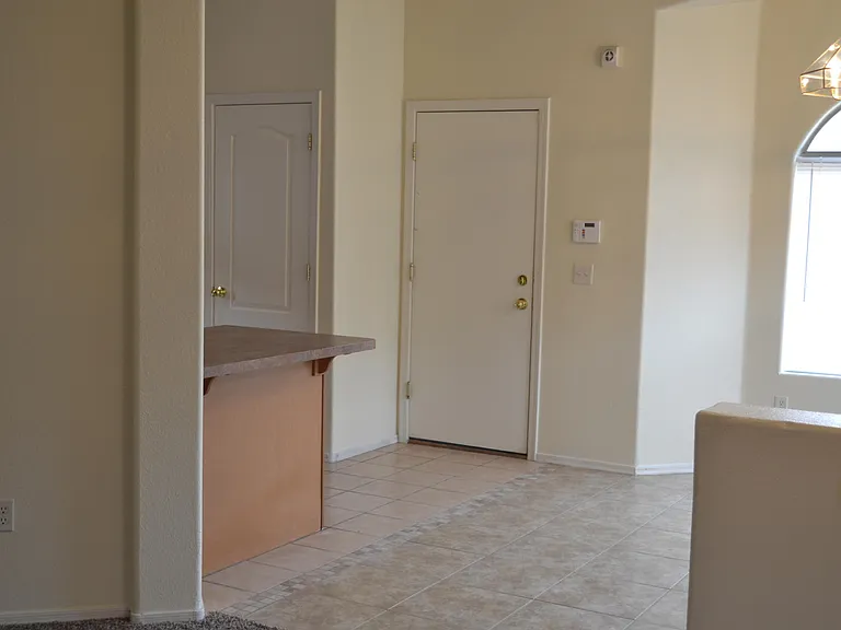 2446 E Calle Pelicano — Photo 6