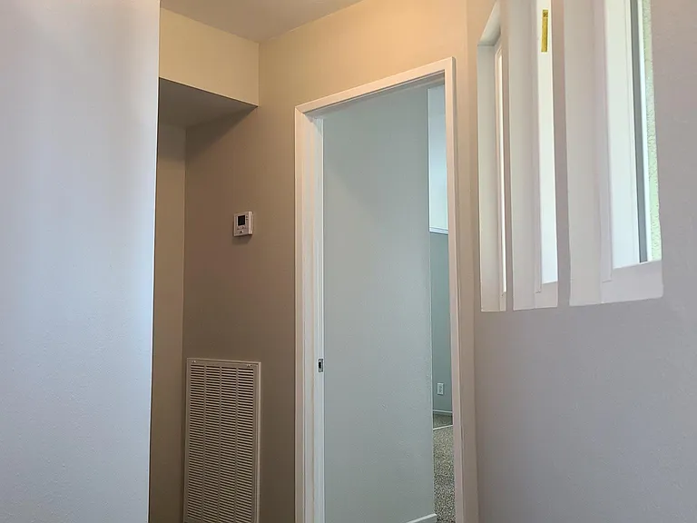 630 San Lorenzo St #4 — Photo 8