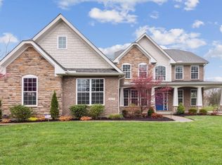 10155 Zig Zag Rd, Blue Ash, OH 45242