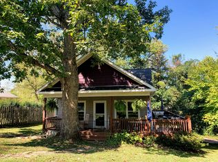 55 1st St, Asheville, NC 28803