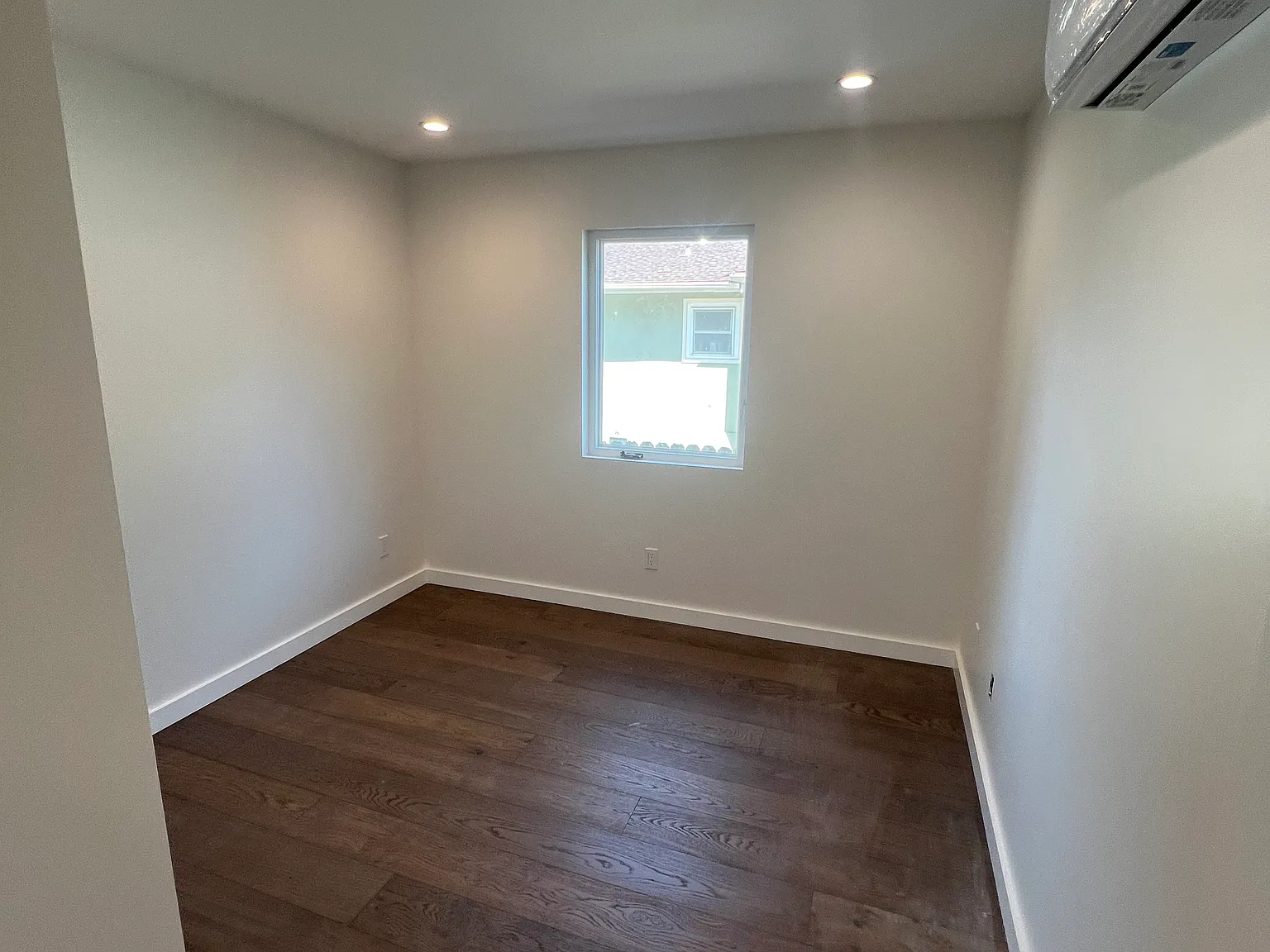 2 bed, $4,795 — Photo 3