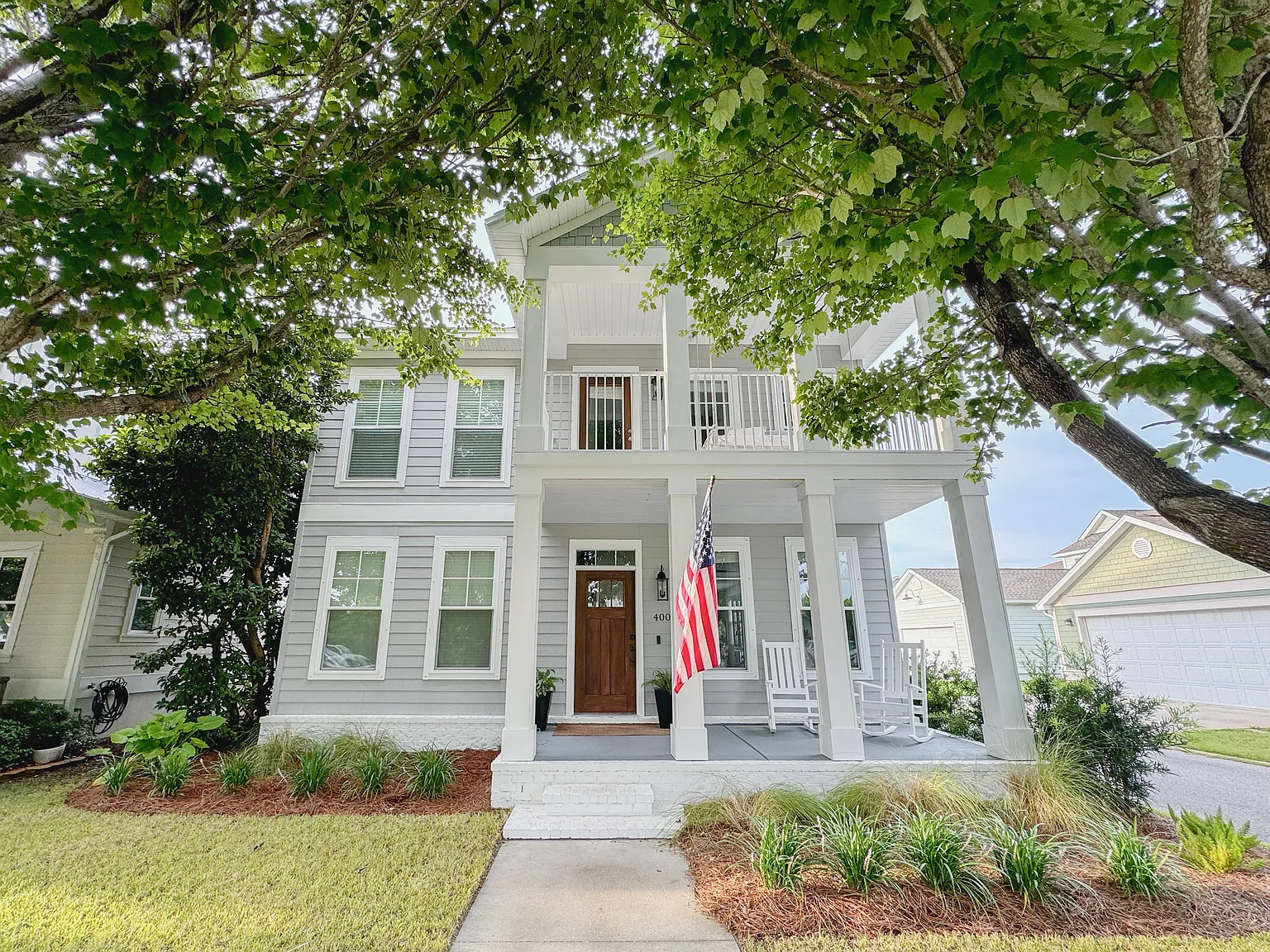 5 bed, 2556 sqft, $4,200 — Photo 1