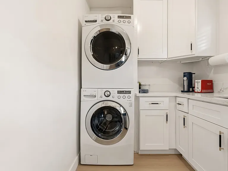 734 N Redondo Ave #734 — Photo 7