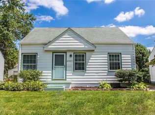 2567 Oakwood Dr, Cuyahoga Falls, OH 44221