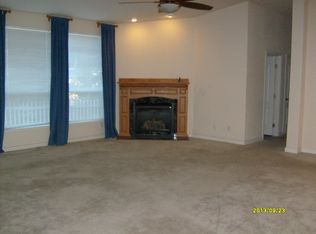 300 Lamplighter Ct, Somerset, CA 95684