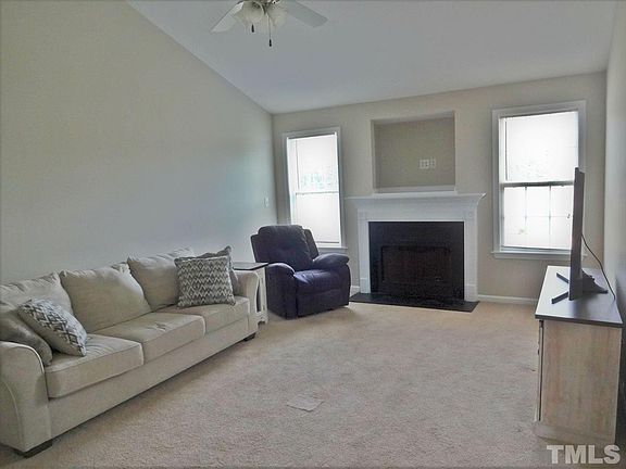 4th image of 221 Log Cabin Ct