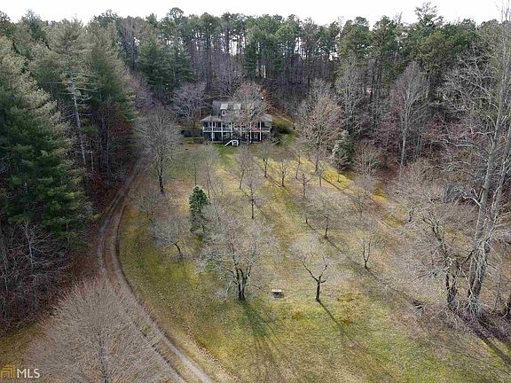 5th image of 566 Garrett Cir #30