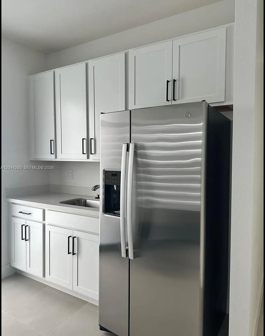 1 bed, 1.0 bath, 200 sqft, $1,500 — Photo 1
