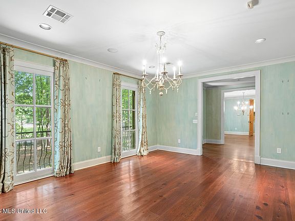 4th image of 3838 Redbud Rd