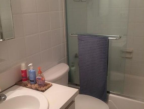 2nd image of 1205 Mariposa Ave APT 222