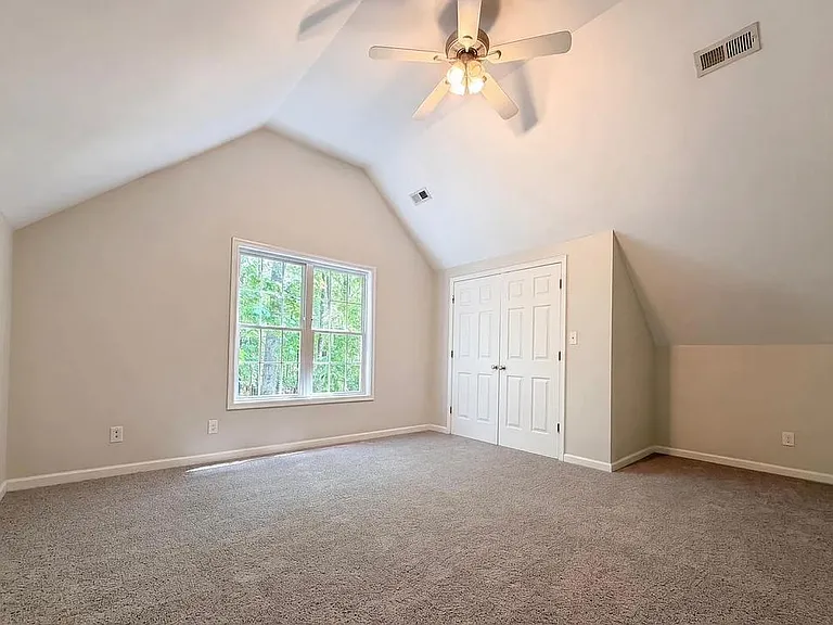 114 Rockrose Ave — Photo 4