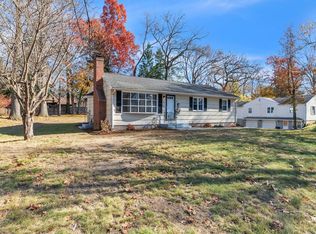 49 Wimbleton Dr, Longmeadow, MA 01106