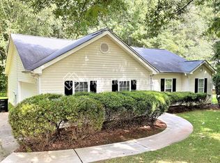 91 Paces Landing Way, Newnan, GA 30263