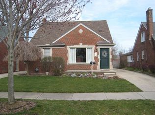 512 N Lafayette St, Dearborn, MI 48128