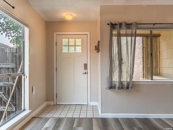 3rd image of 9706 MEADOW DR