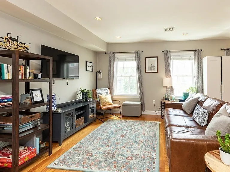 142 D St #2 — Photo 6