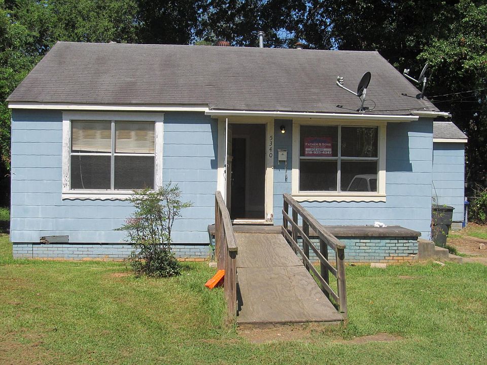 Front view of the home