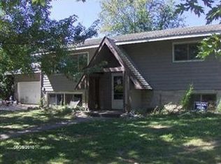 11416 S Bird Rd, Dowling, MI 49050