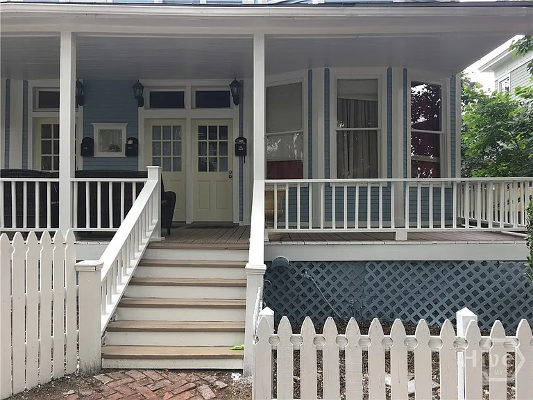 516B E Bolton St — Photo 2
