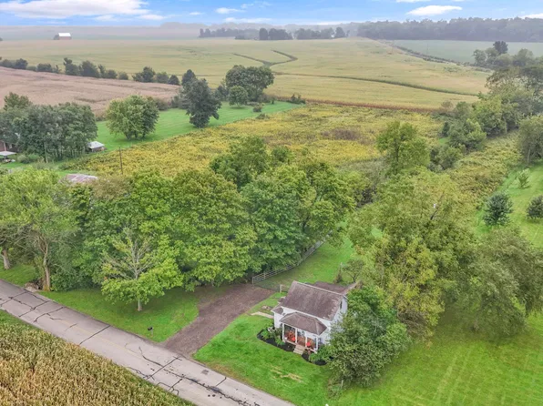 3265 Musser Rd NE, Pleasantville, OH 43148