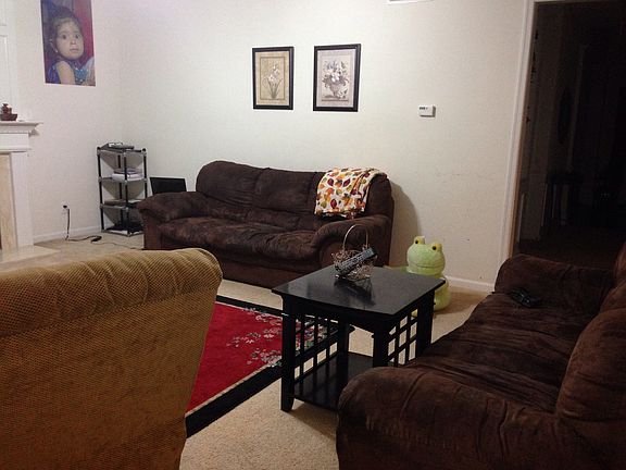 4th image of 223 Oliver Dr