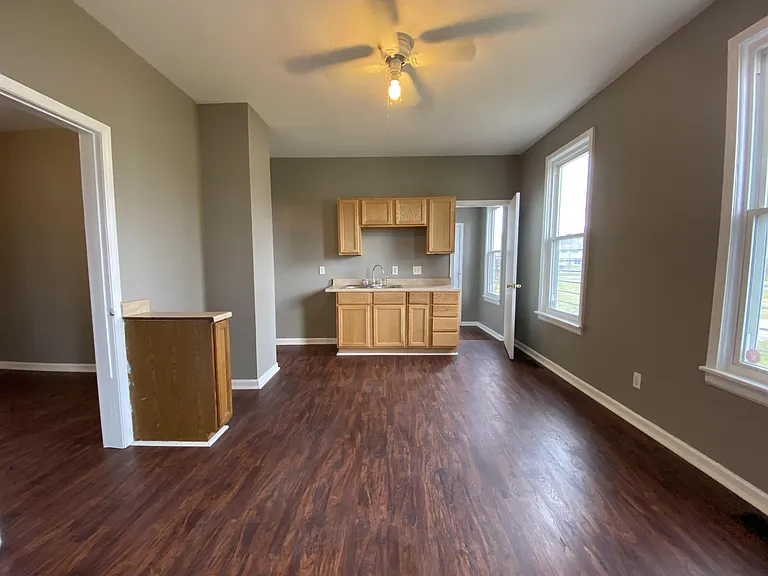 2273 Mayville Pl — Photo 9
