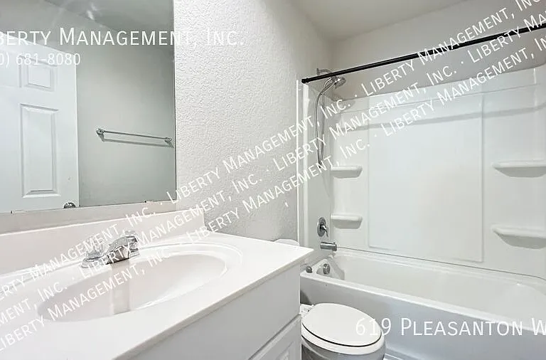 619 Pleasanton Way — Photo 11