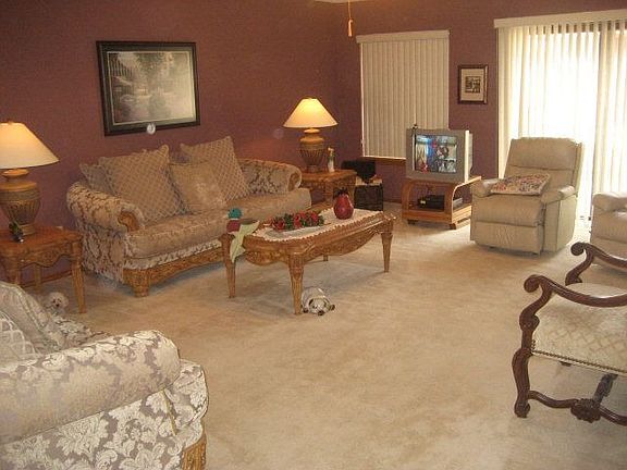 2nd image of 1809 Tyler St #372