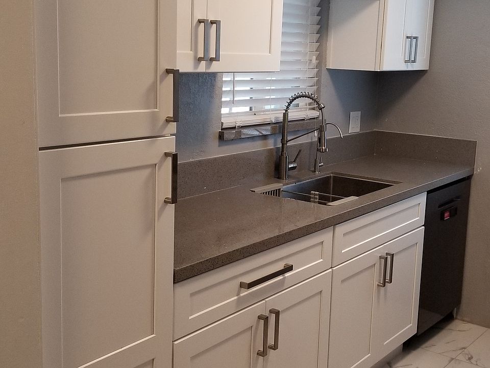2nd image of 2227 Rousselle St