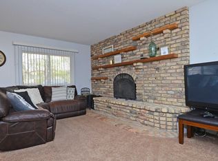 1239 Timbershore Ln, Eagan, MN 55123