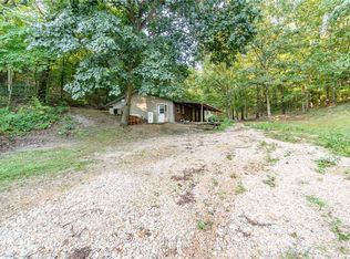 2015 Miser Rd, Noel, MO 64854