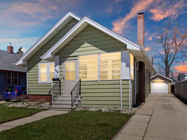 806 76th STREET, Kenosha, WI 53143