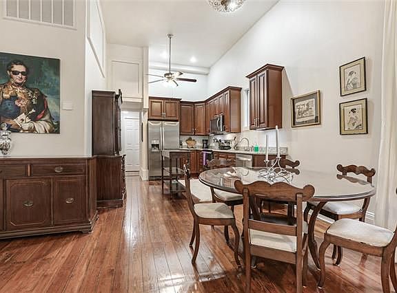 3rd image of 1107 Napoleon Ave